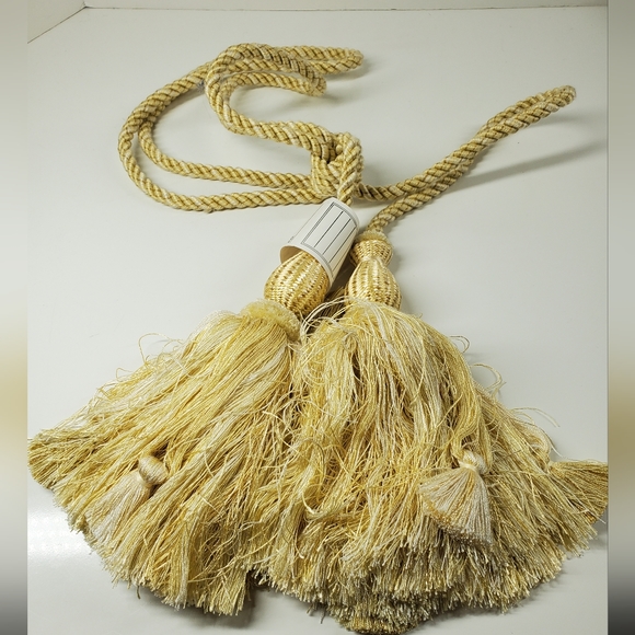 Brunschwig & Fils Vintage Yellow Cream Tieback Drape Curtain Holders 1pc - Picture 1 of 4